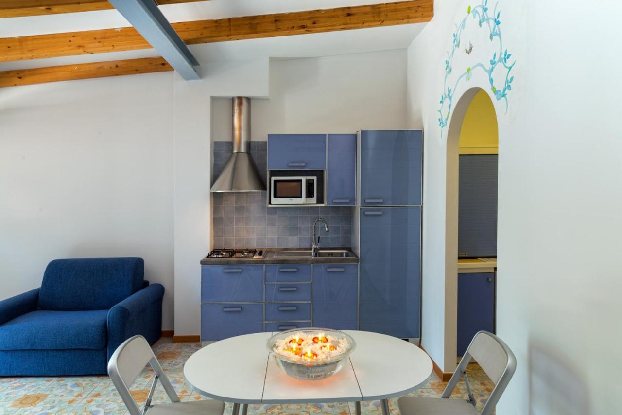 One-Bedroom Apartment Patio