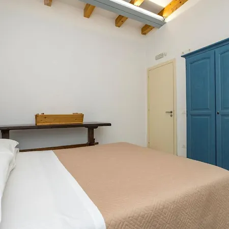Medea Residence Appartamenti Vacanze-3